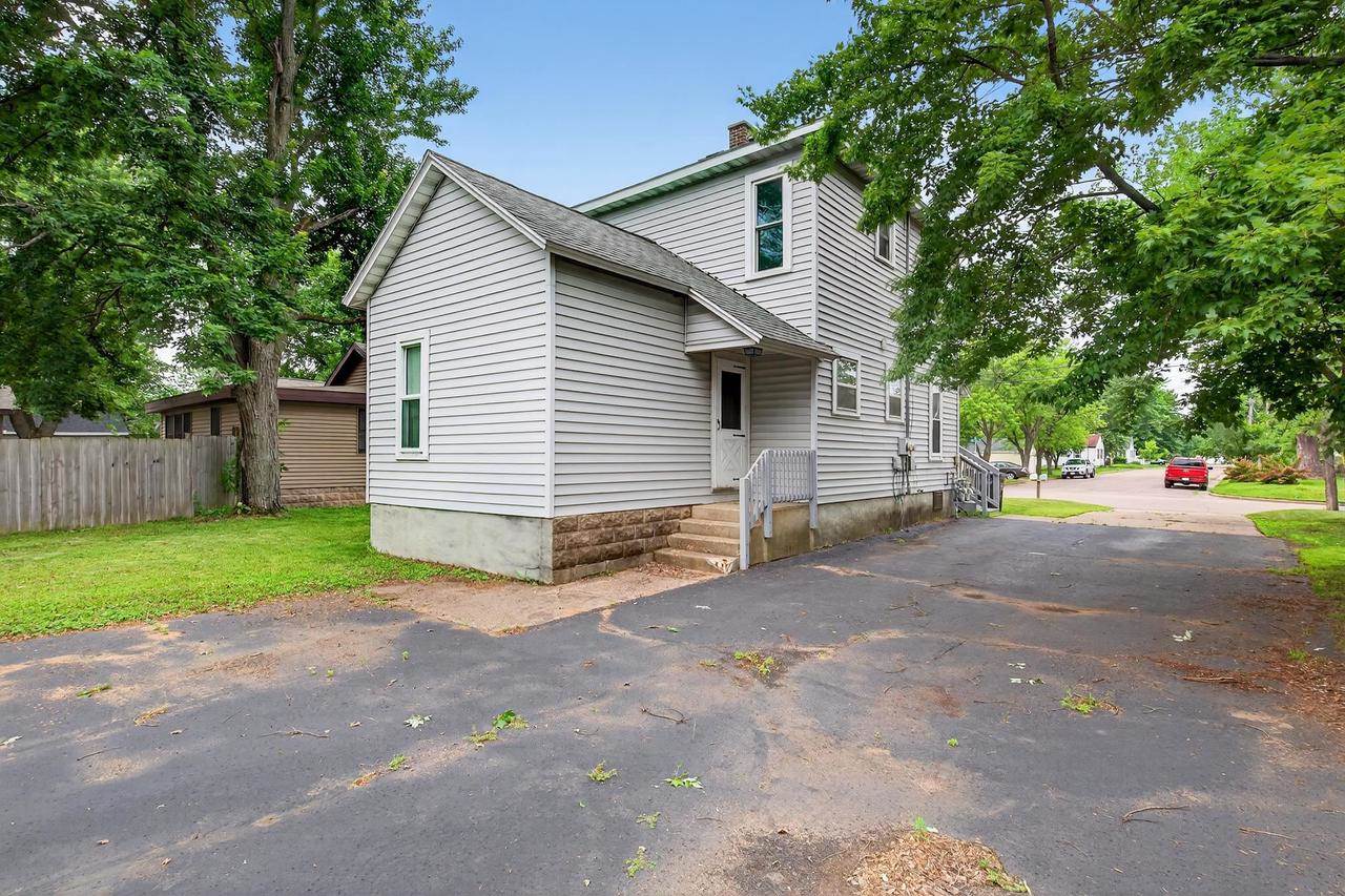 1741 6th Street South, Wisconsin Rapids, WI 54494