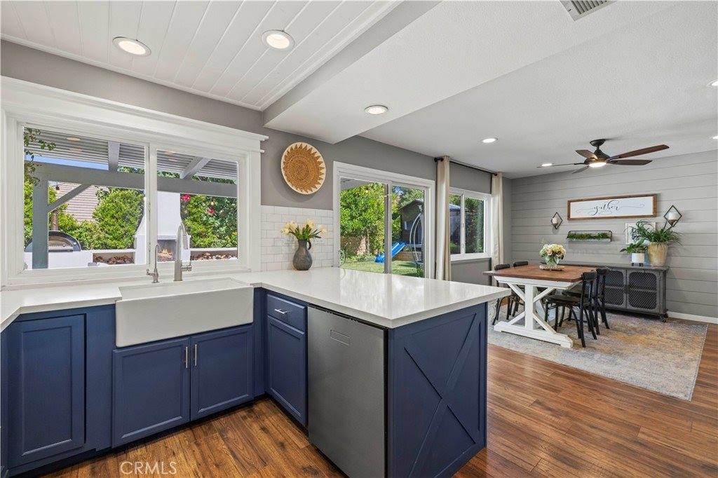 27163 Baxard Place, Valencia, CA 91354