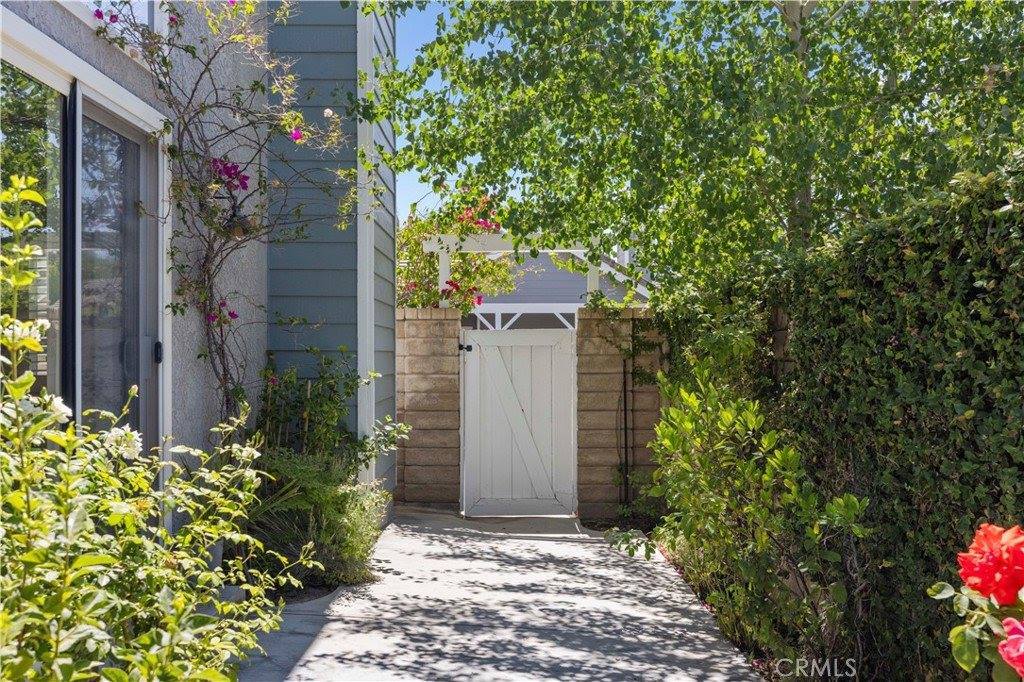 27163 Baxard Place, Valencia, CA 91354