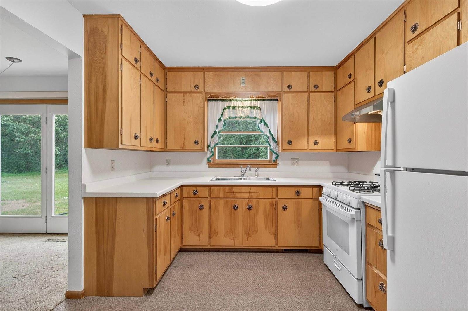 2216 County Road G, Nekoosa, WI 54457