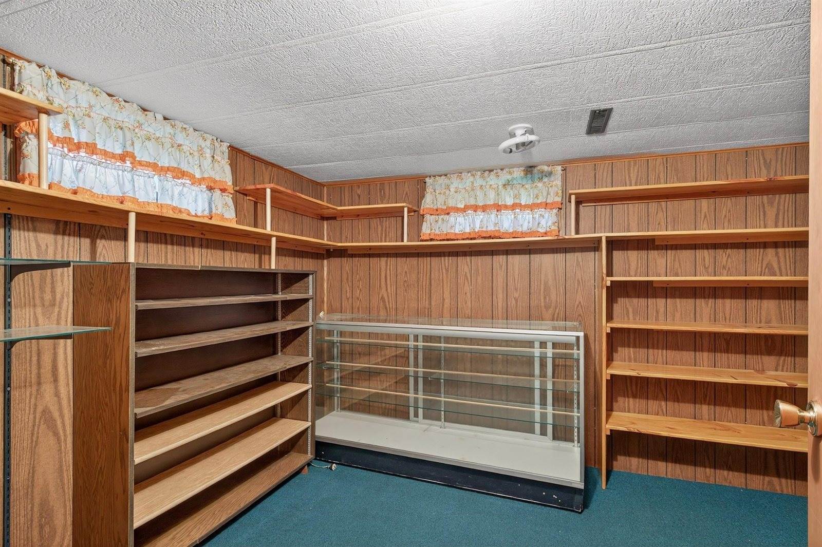 2216 County Road G, Nekoosa, WI 54457