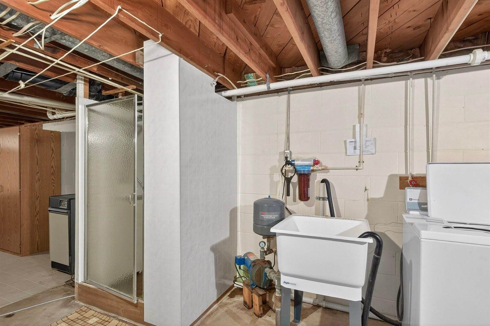 2216 County Road G, Nekoosa, WI 54457