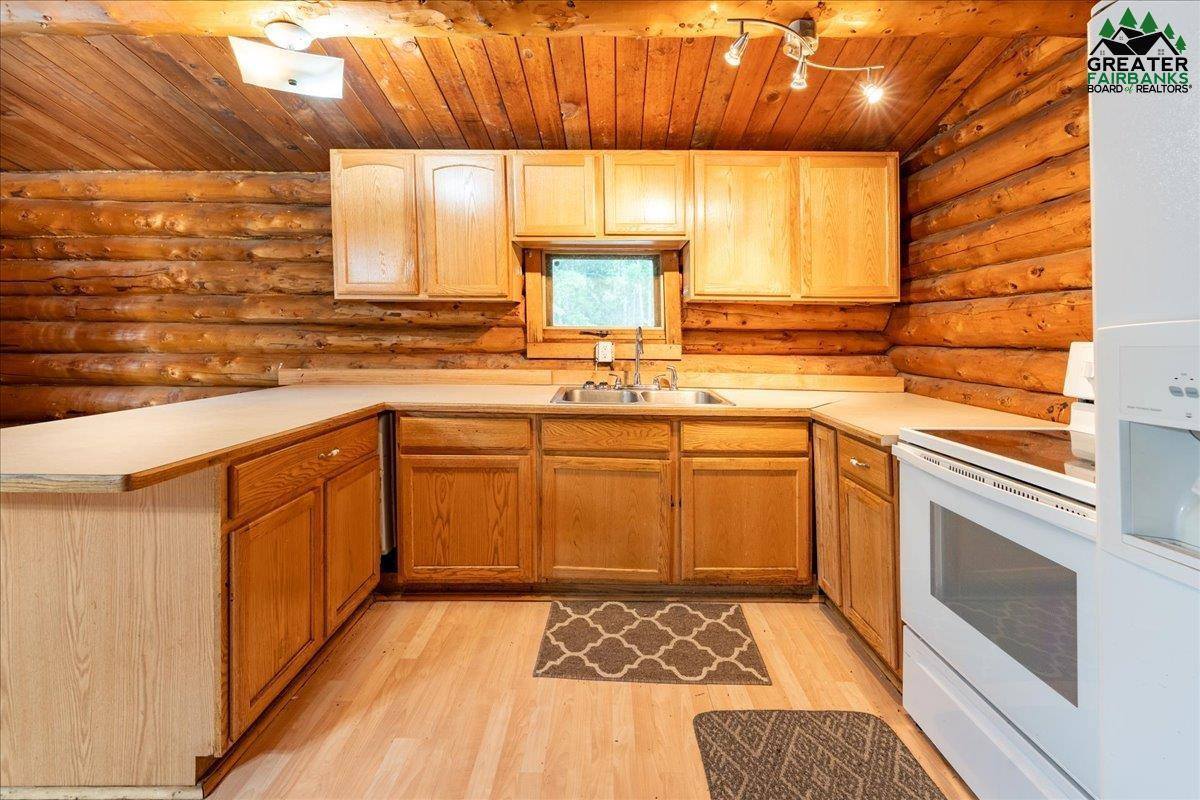 2310 Franklin Street, Fairbanks, AK 99709