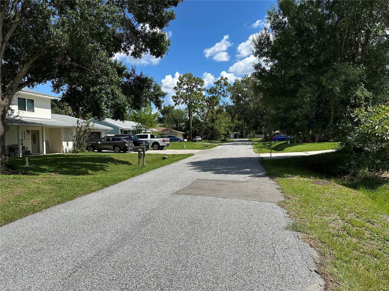 5350 Barbarossa Avenue, Sarasota, FL 34235