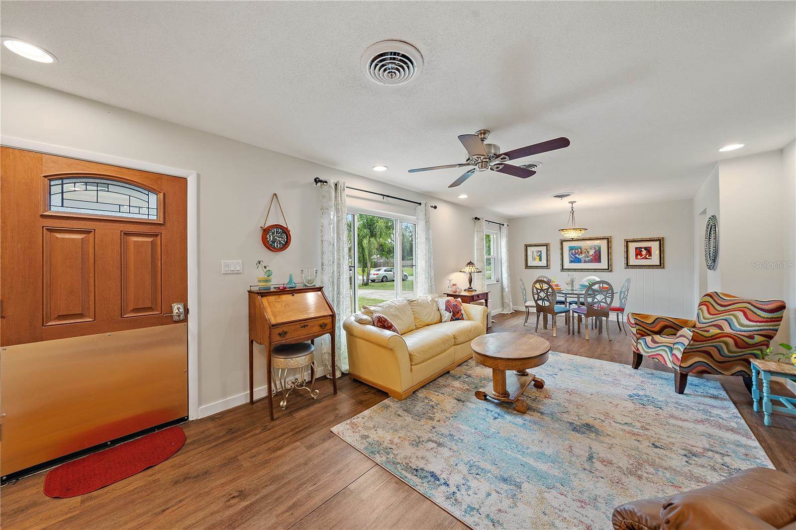 5350 Barbarossa Avenue, Sarasota, FL 34235