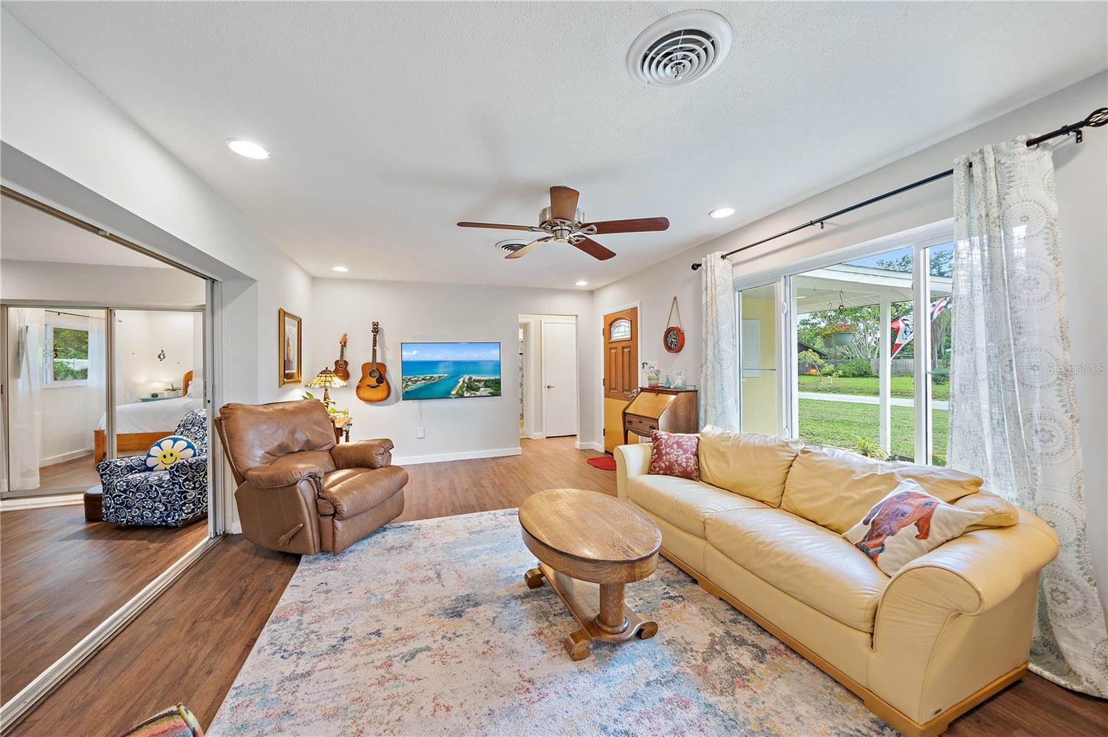 5350 Barbarossa Avenue, Sarasota, FL 34235