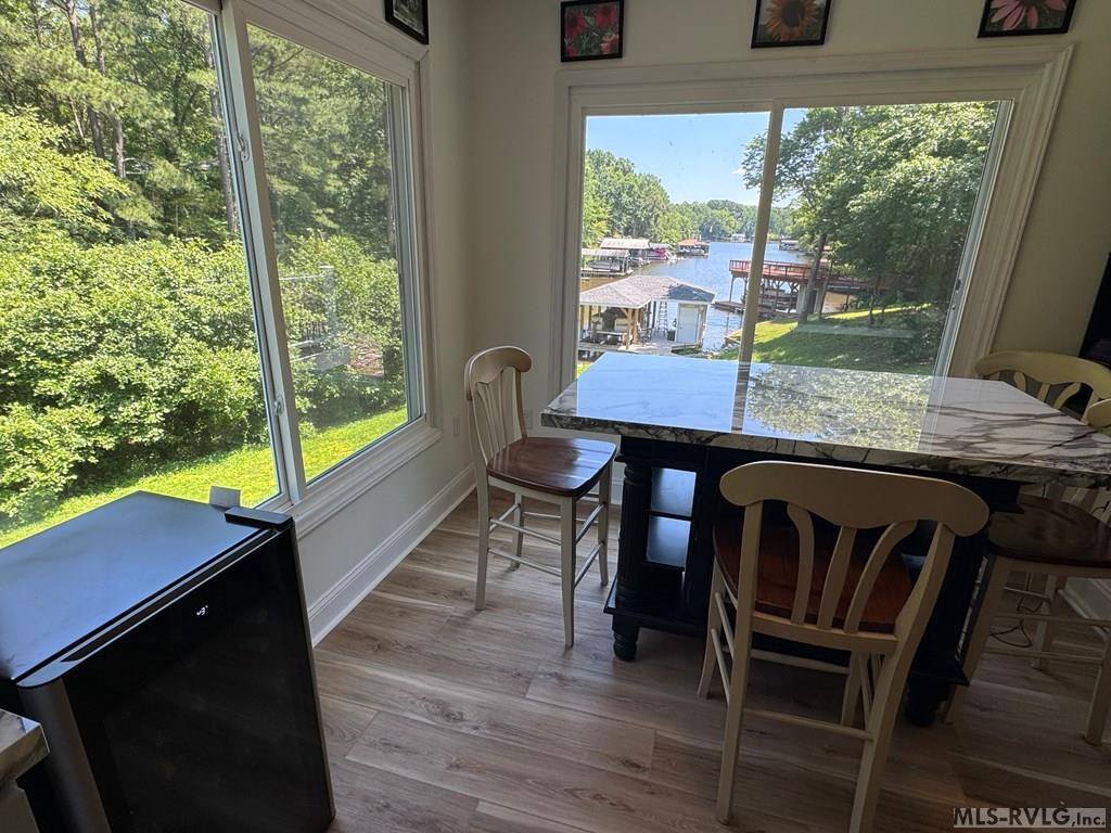 1057 Great Creek Drive, Bracey, VA 23919