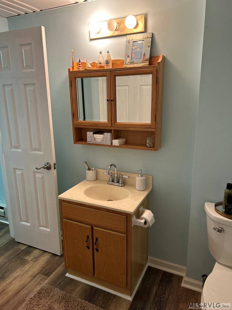 1057 Great Creek Drive, Bracey, VA 23919