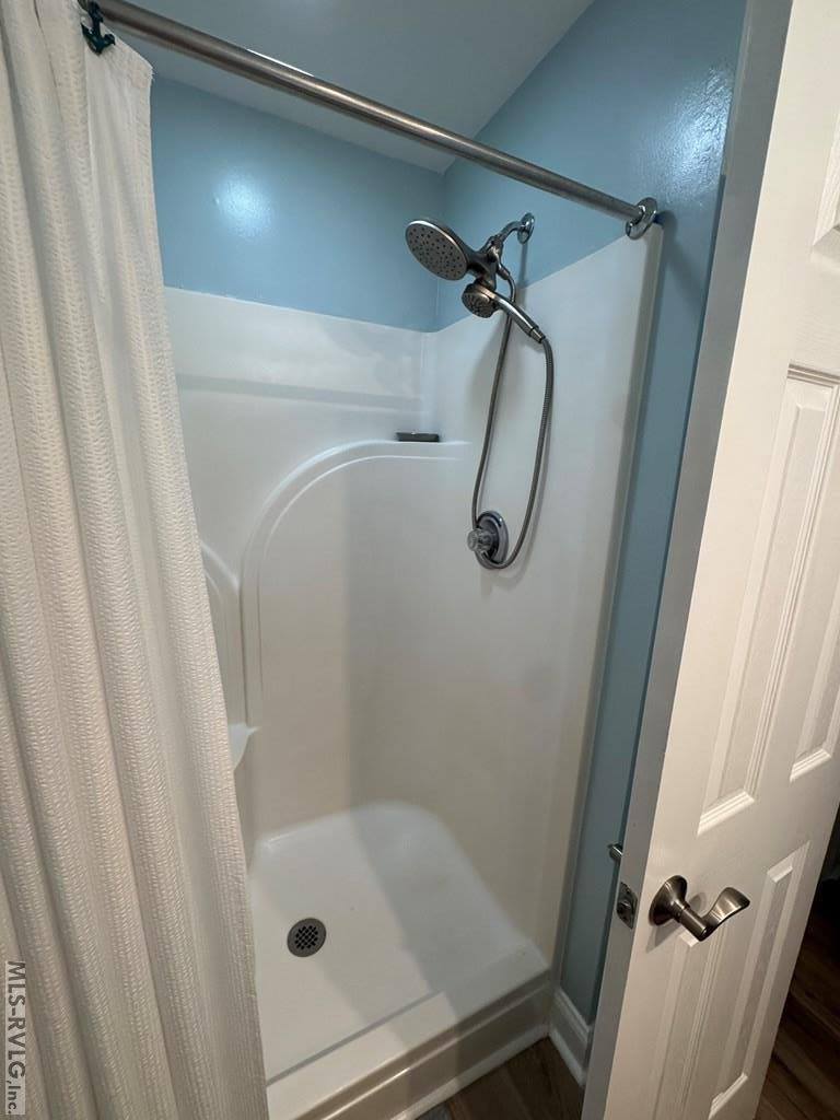 1057 Great Creek Drive, Bracey, VA 23919