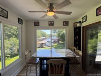 1057 Great Creek Drive, Bracey, VA 23919