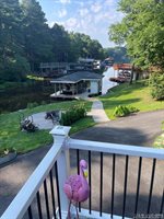 1057 Great Creek Drive, Bracey, VA 23919