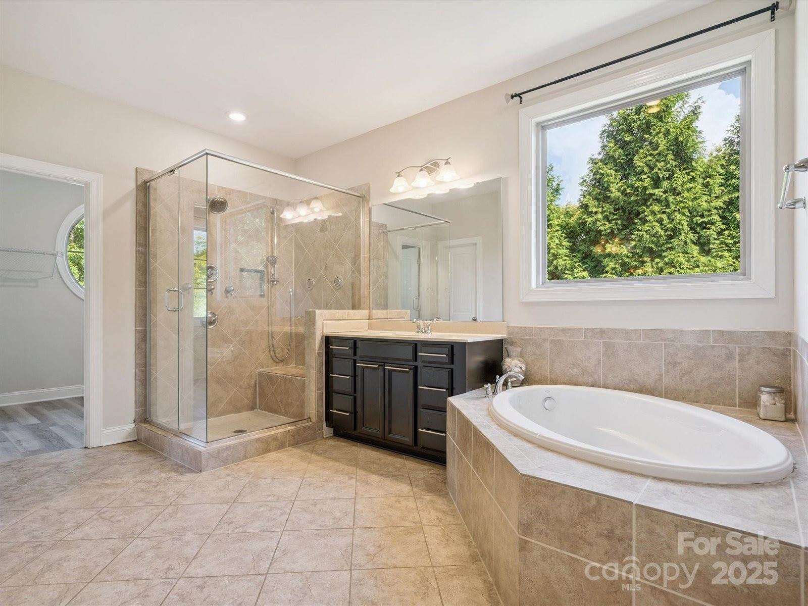 2751 Collaroy Road, Waxhaw, NC 28173