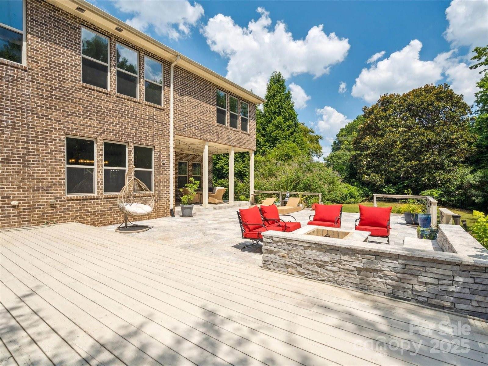 2751 Collaroy Road, Waxhaw, NC 28173