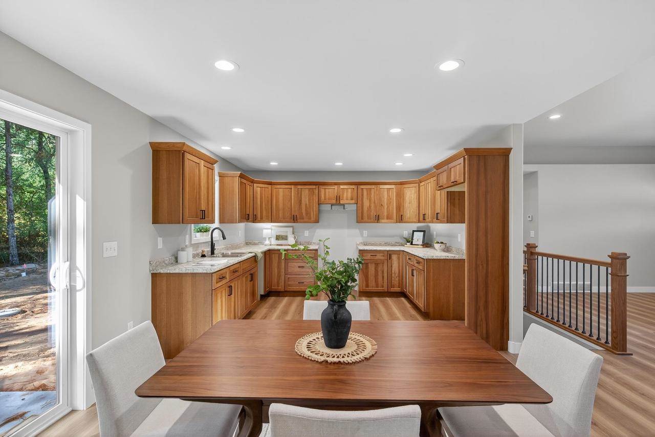 8894 Voit Lane, Nekoosa, WI 54457