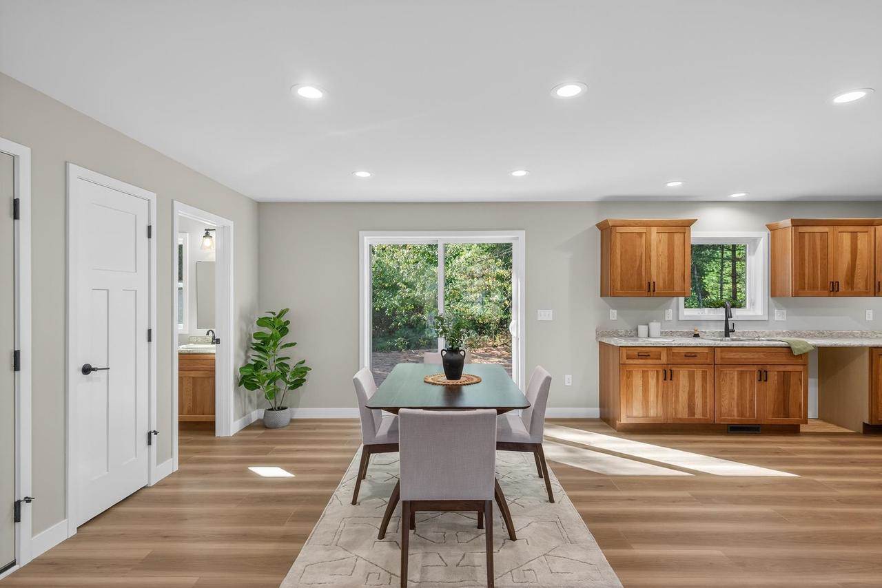 8894 Voit Lane, Nekoosa, WI 54457