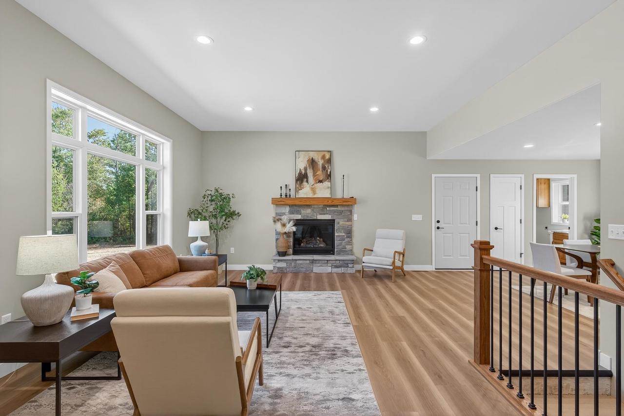 8894 Voit Lane, Nekoosa, WI 54457