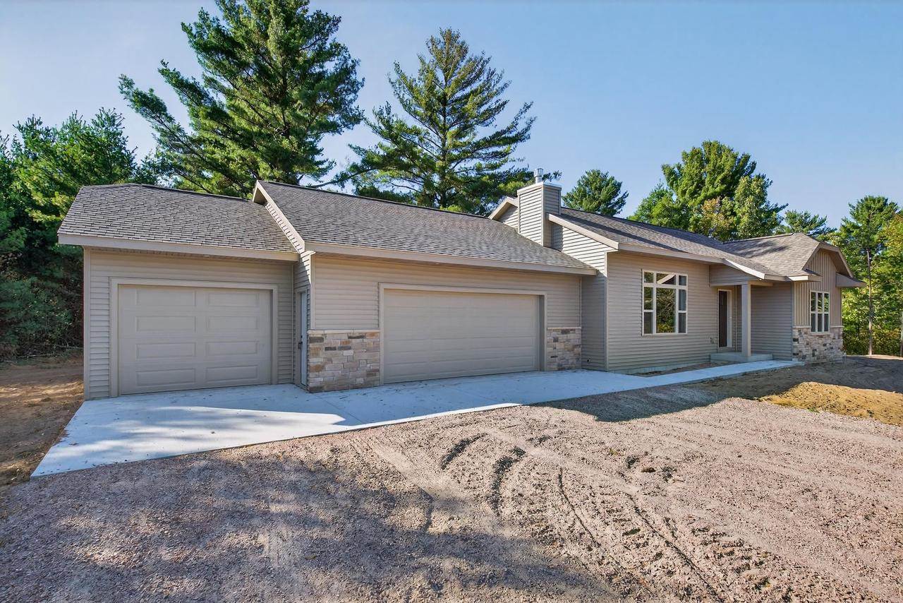 8894 Voit Lane, Nekoosa, WI 54457