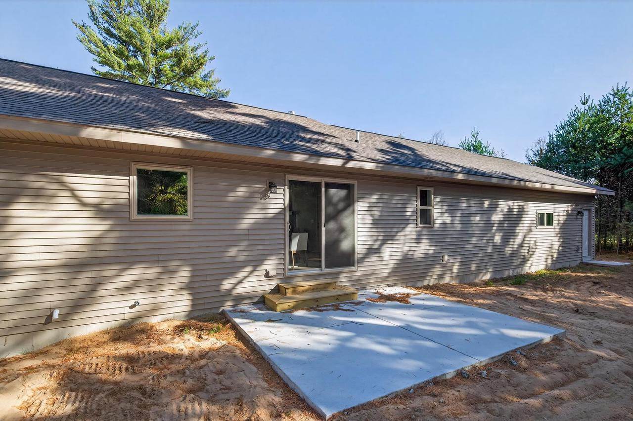 8894 Voit Lane, Nekoosa, WI 54457