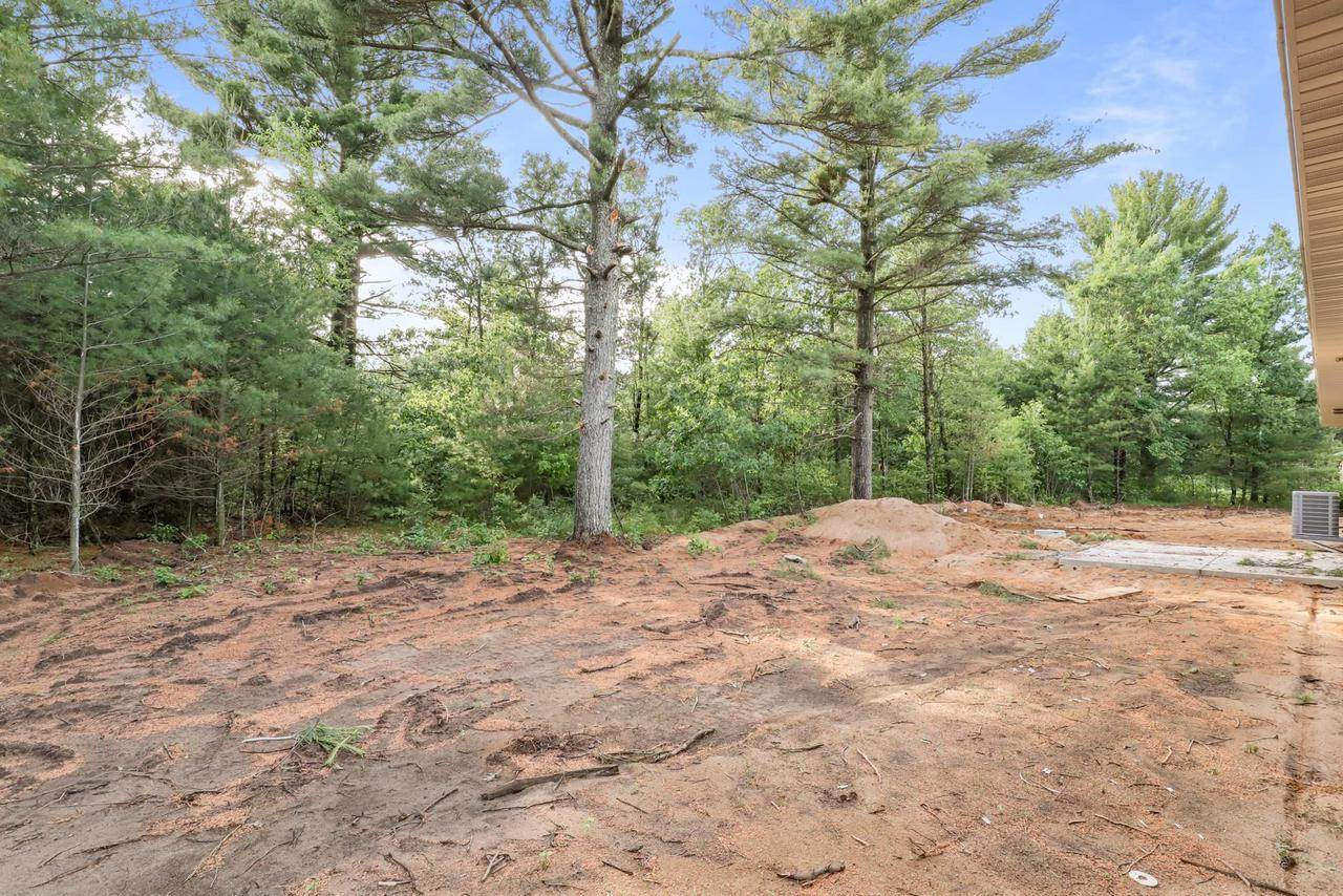 8894 Voit Lane, Nekoosa, WI 54457