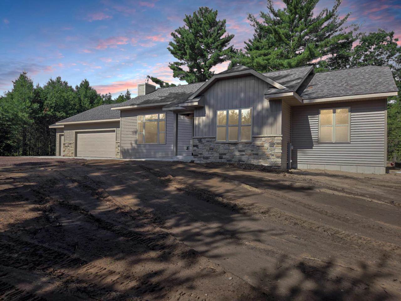 8894 Voit Lane, Nekoosa, WI 54457