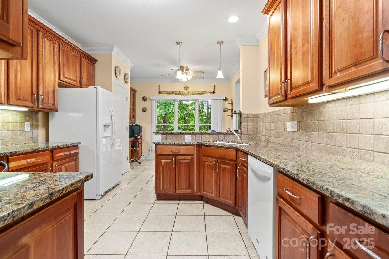 172 Hunters Hill Drive, Statesville, NC 28677