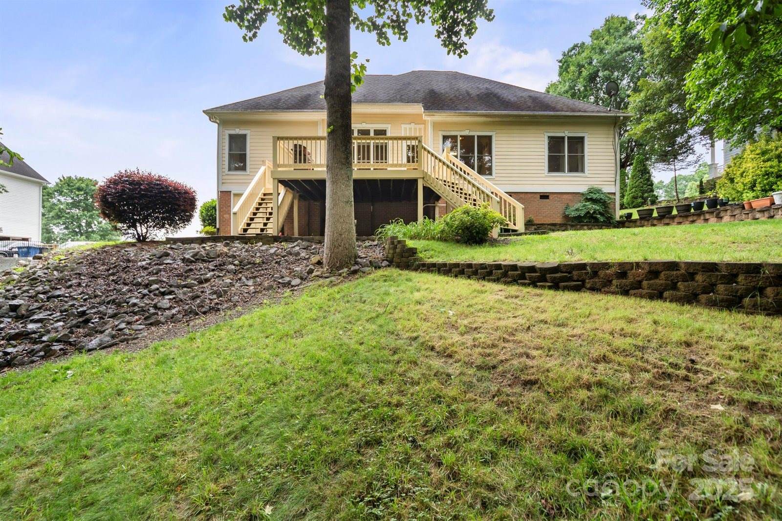 172 Hunters Hill Drive, Statesville, NC 28677