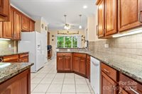 172 Hunters Hill Drive, Statesville, NC 28677