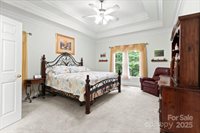 172 Hunters Hill Drive, Statesville, NC 28677