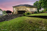 172 Hunters Hill Drive, Statesville, NC 28677