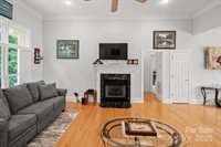 172 Hunters Hill Drive, Statesville, NC 28677