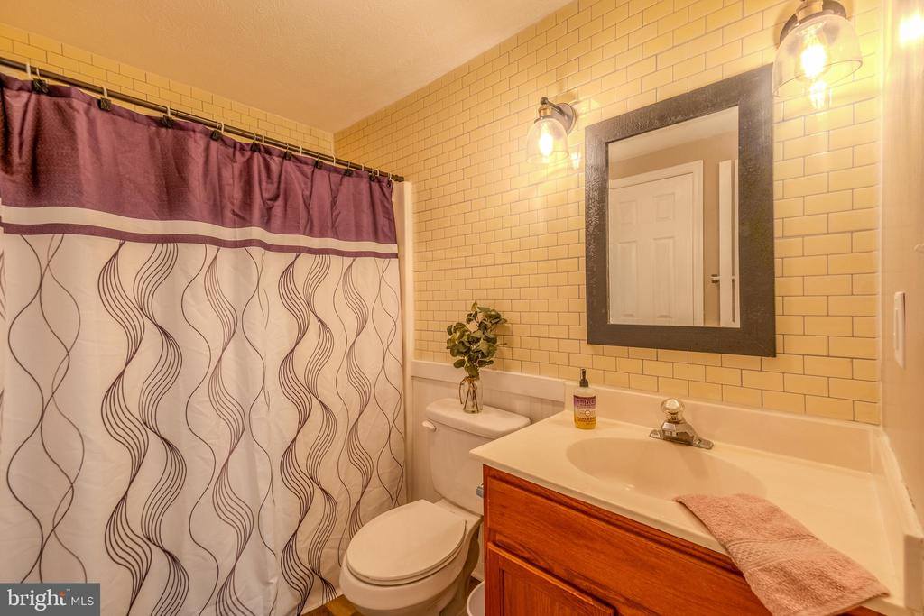 133 Woodrow Road, Winchester, VA 22602