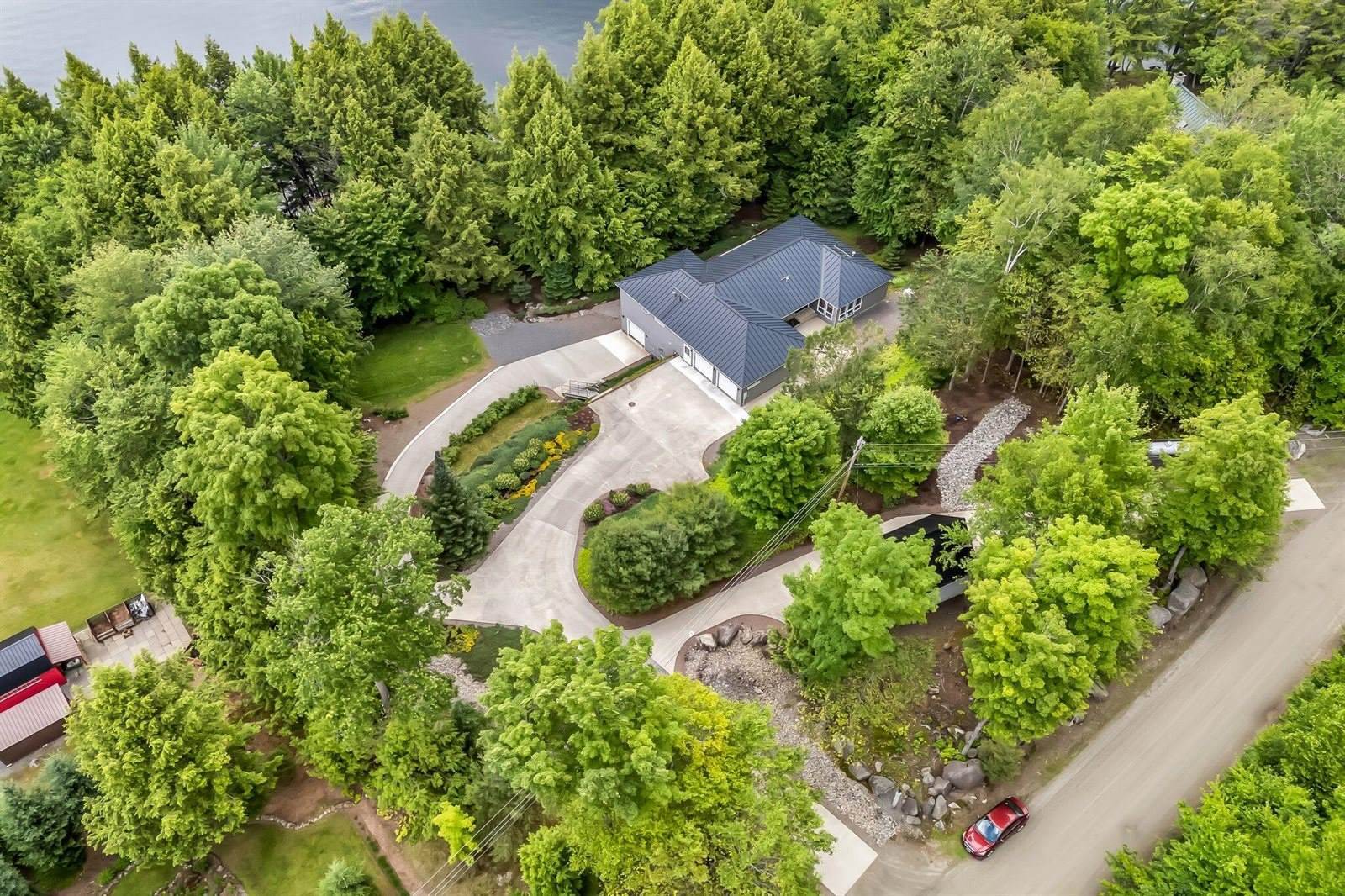 1309 Great Moose Drive, Hartland, ME 04943