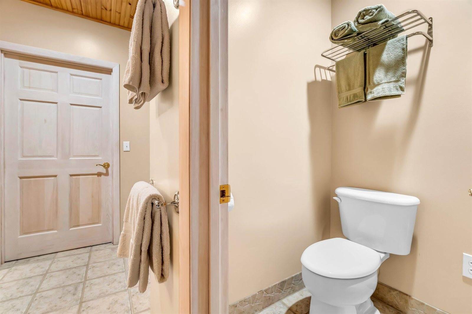 1309 Great Moose Drive, Hartland, ME 04943