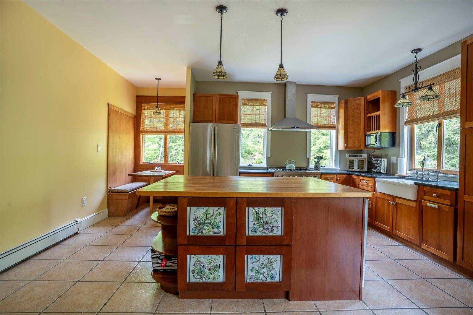 15 Brookview Drive, Bucksport, ME 04416