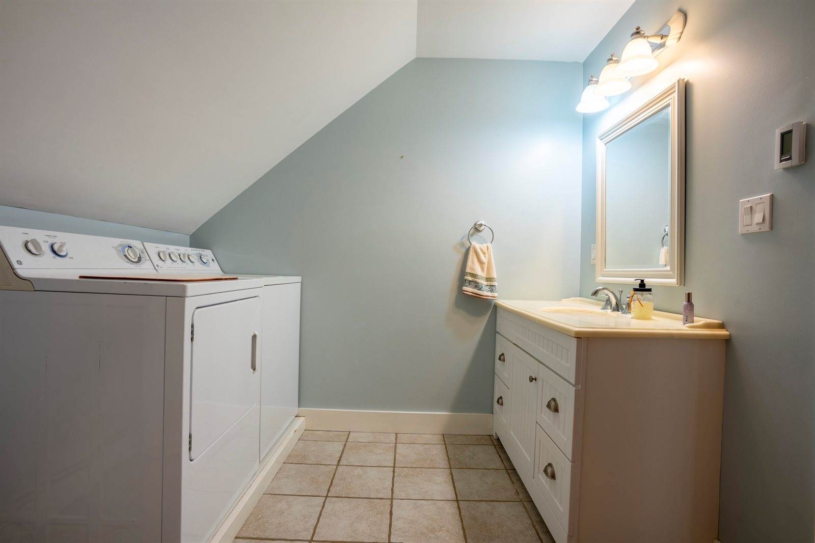 15 Brookview Drive, Bucksport, ME 04416