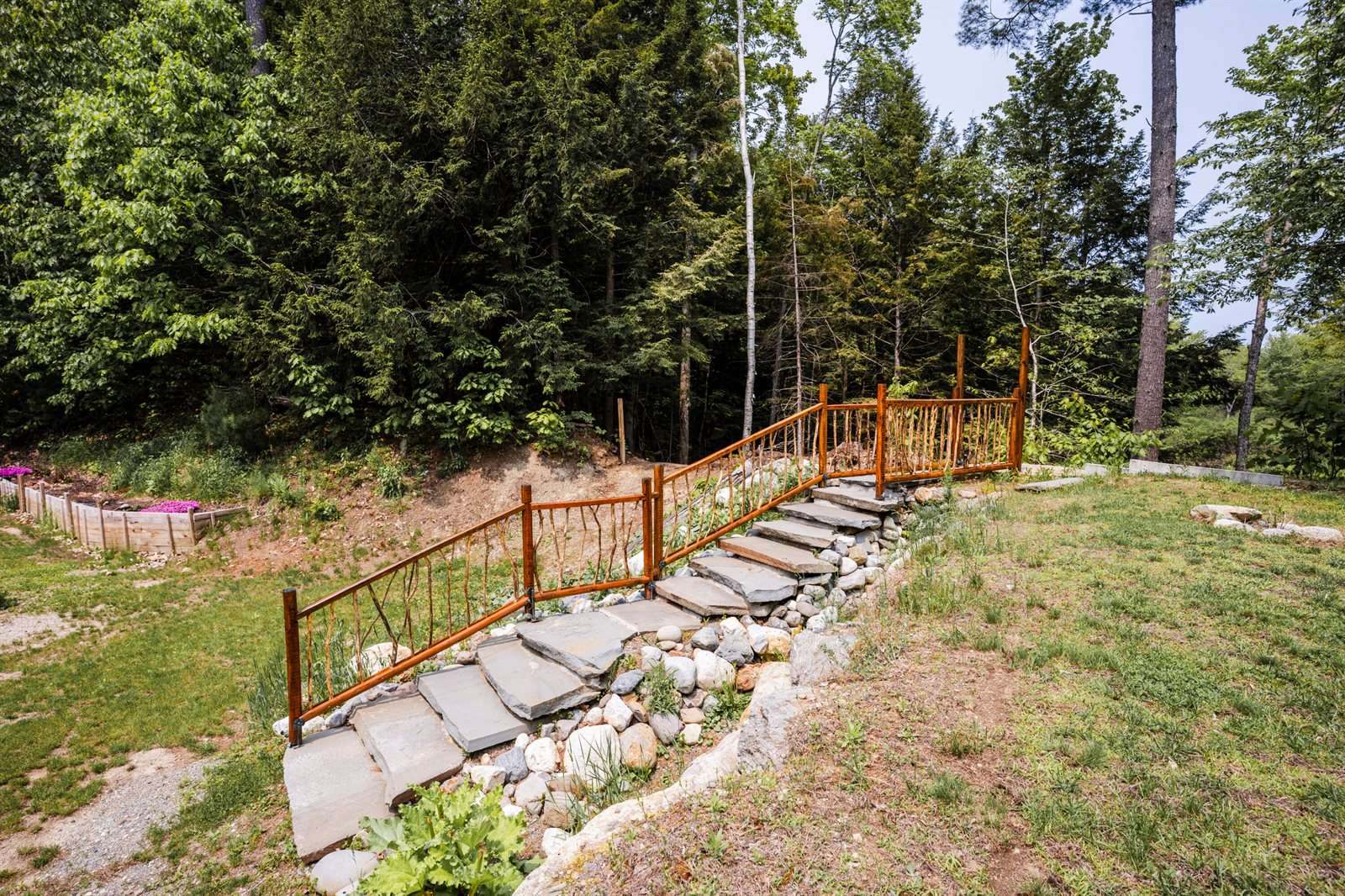 15 Brookview Drive, Bucksport, ME 04416