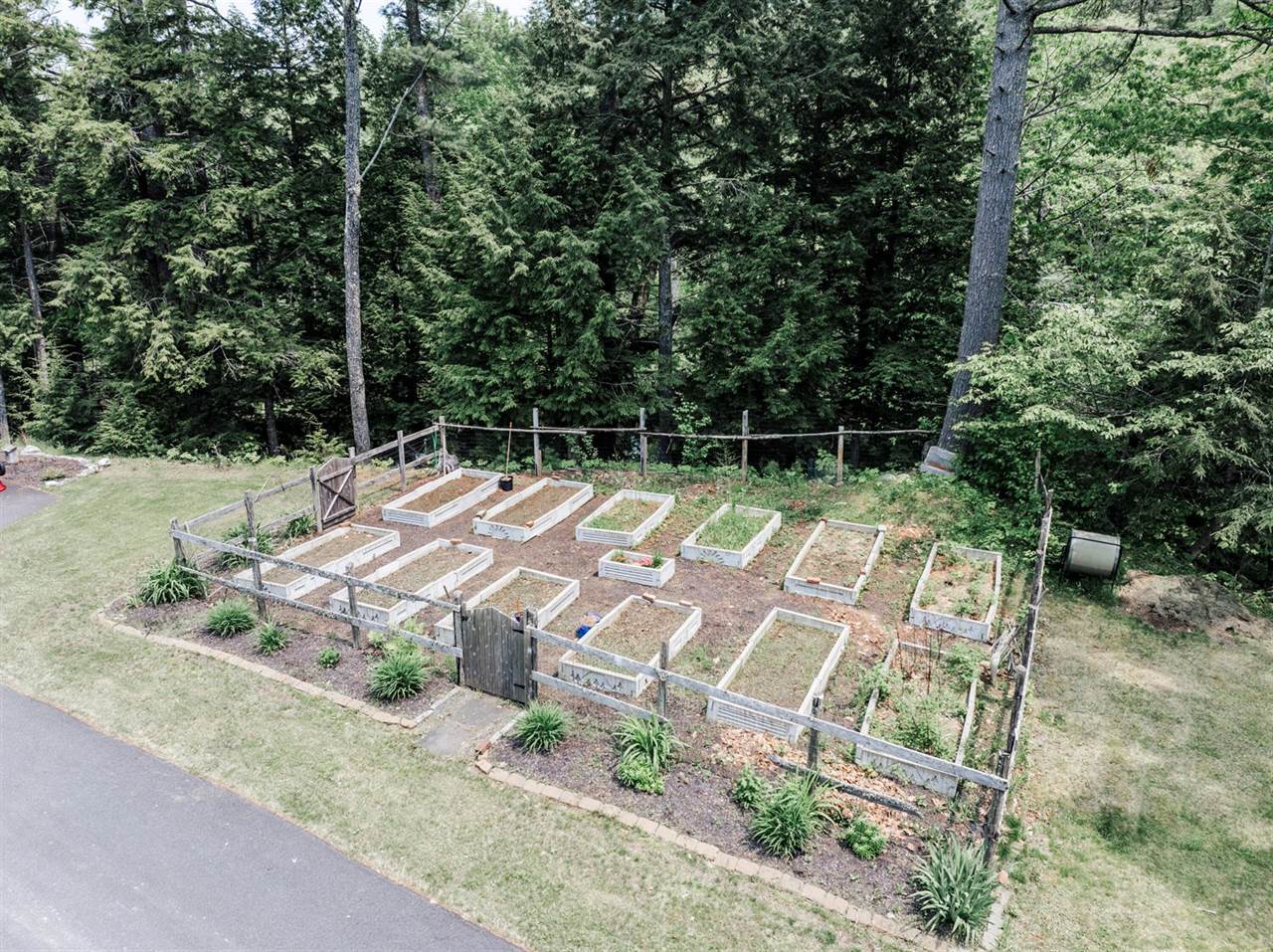 15 Brookview Drive, Bucksport, ME 04416