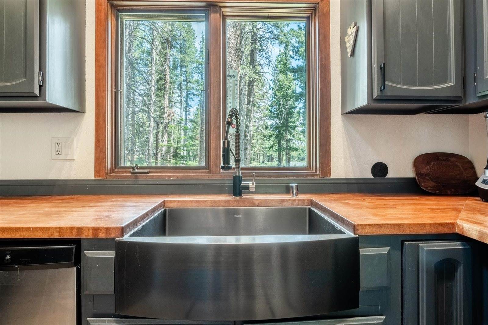 3005 Meridian Blvd. #47, Mammoth Lakes, CA 93546