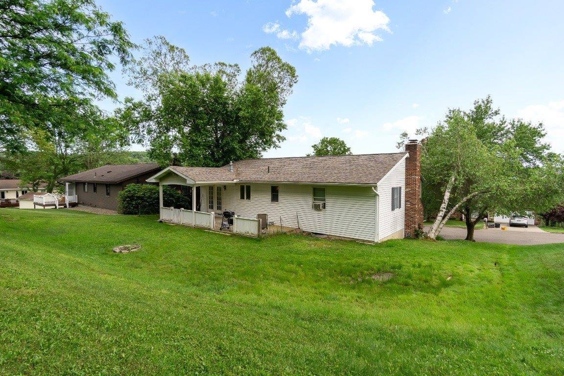 16 Penna Road, Johnson City, NY 13790