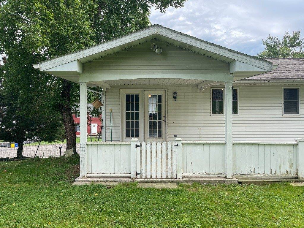 16 Penna Road, Johnson City, NY 13790