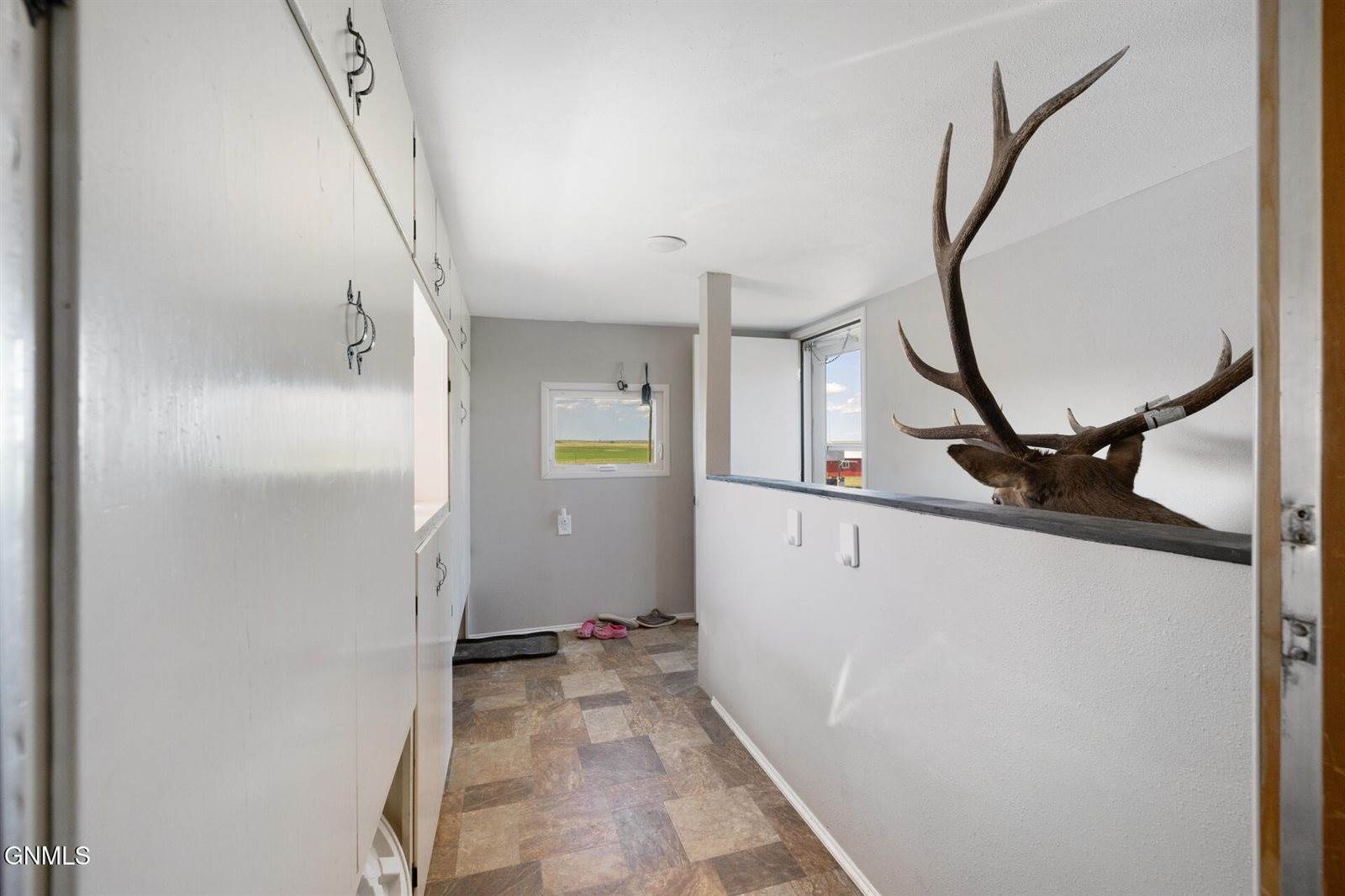 3262 147th Avenue NW, Alexander, ND 58831