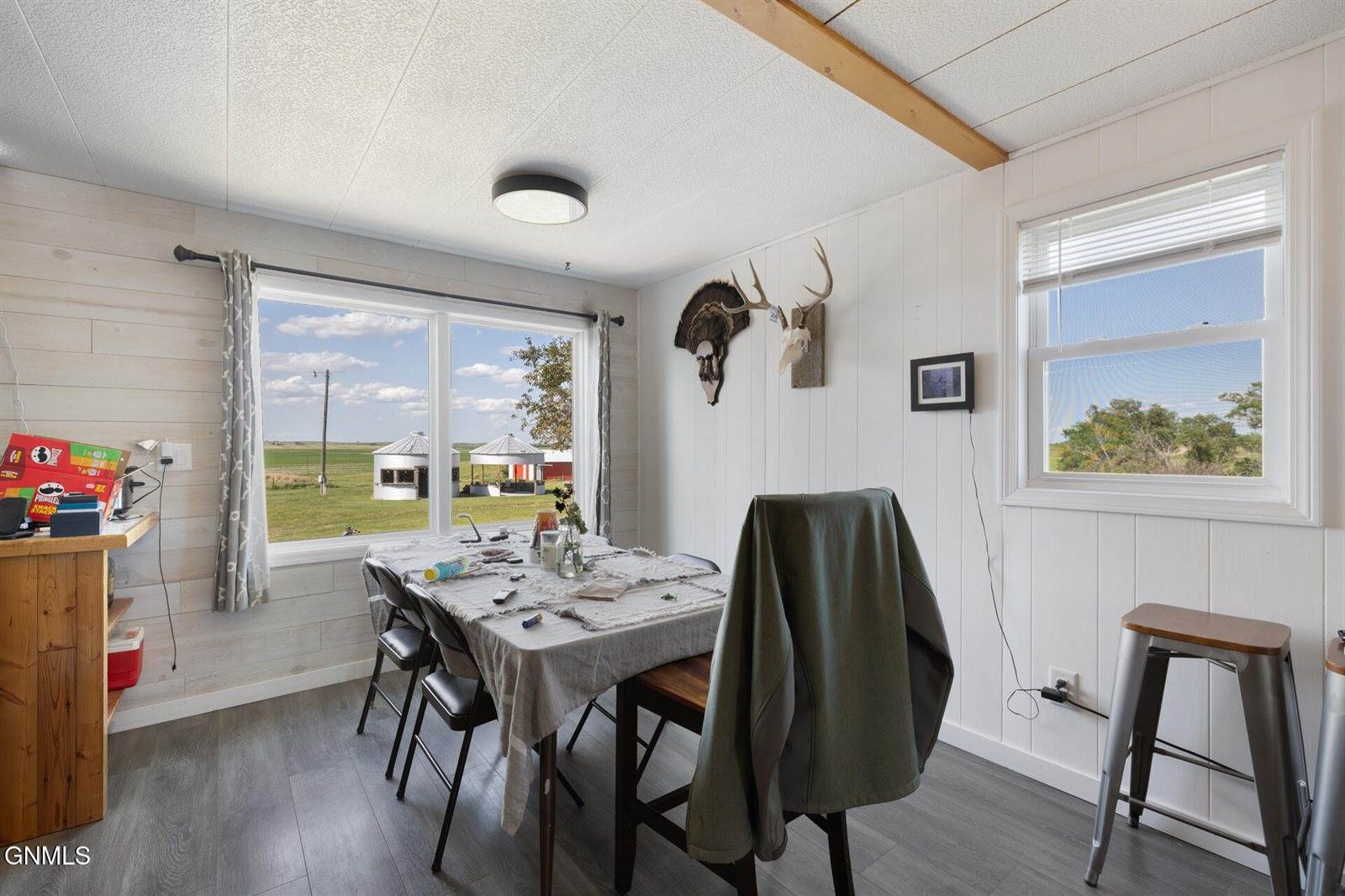 3262 147th Avenue NW, Alexander, ND 58831