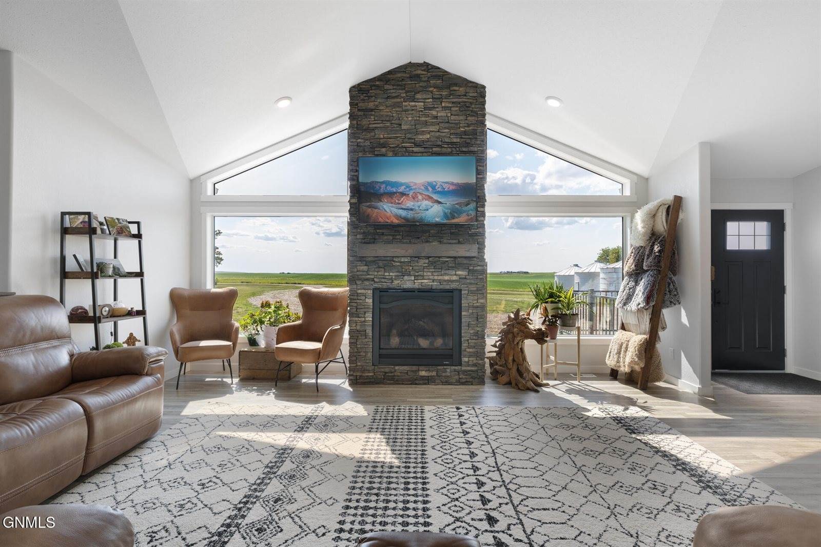 3264 147th Avenue NW, Alexander, ND 58831