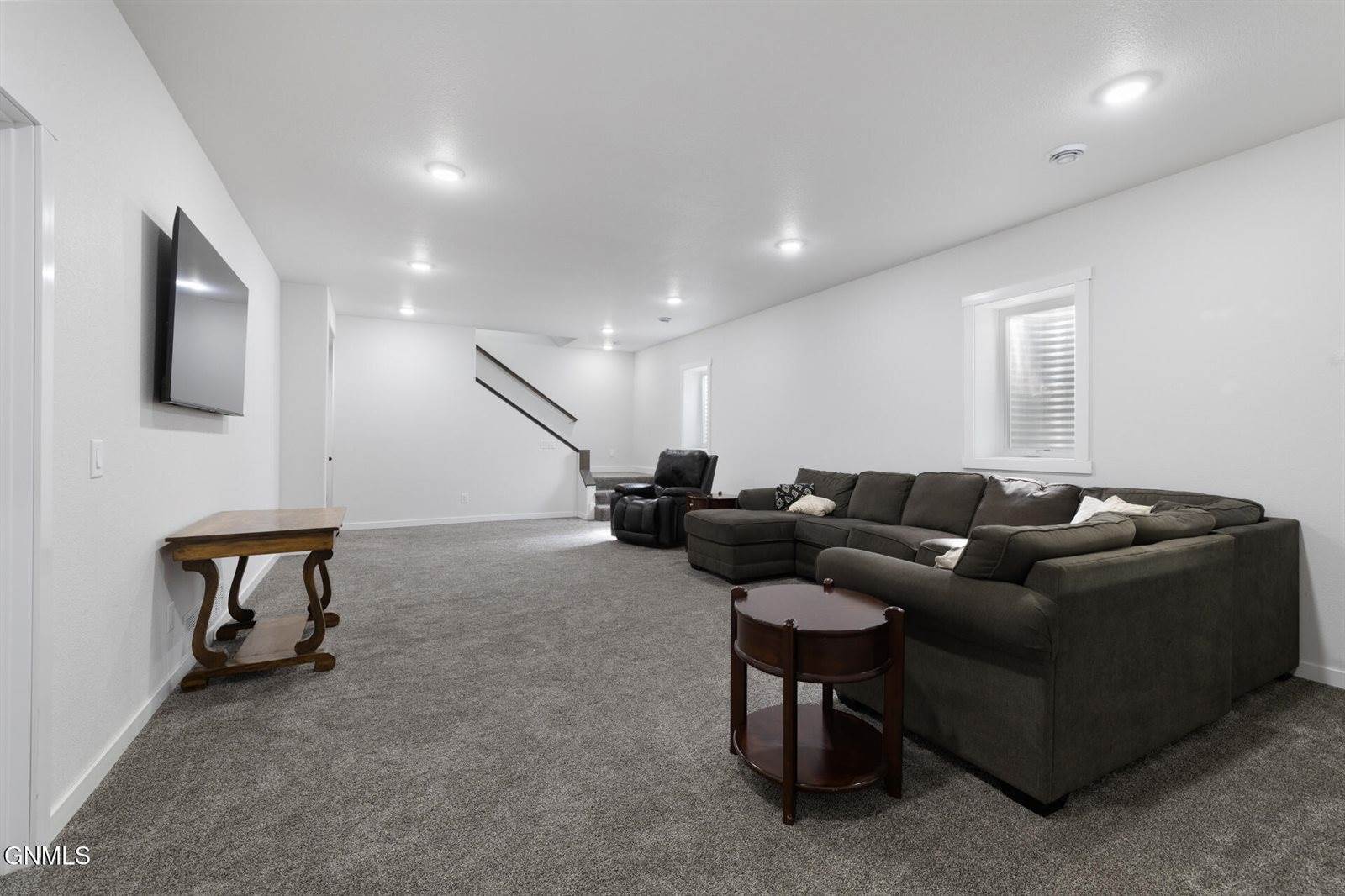 3264 147th Avenue NW, Alexander, ND 58831