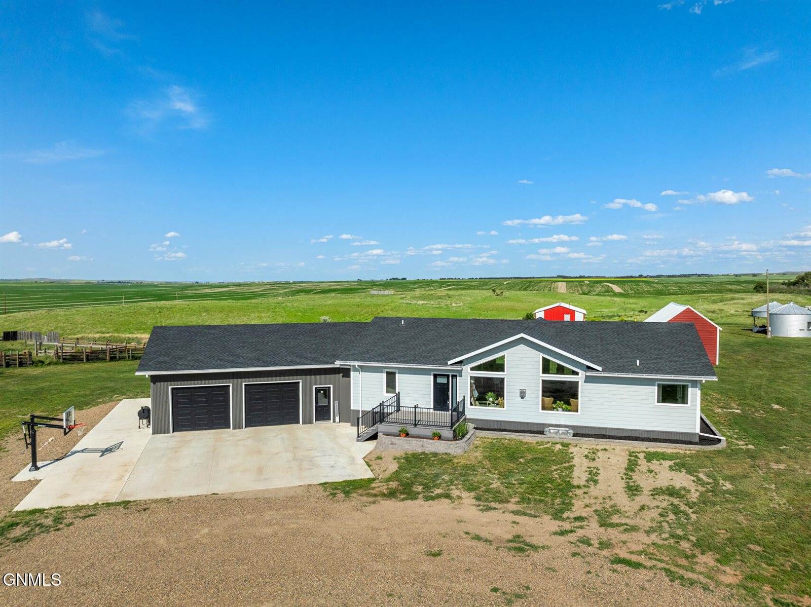 3264 147th Avenue NW, Alexander, ND 58831