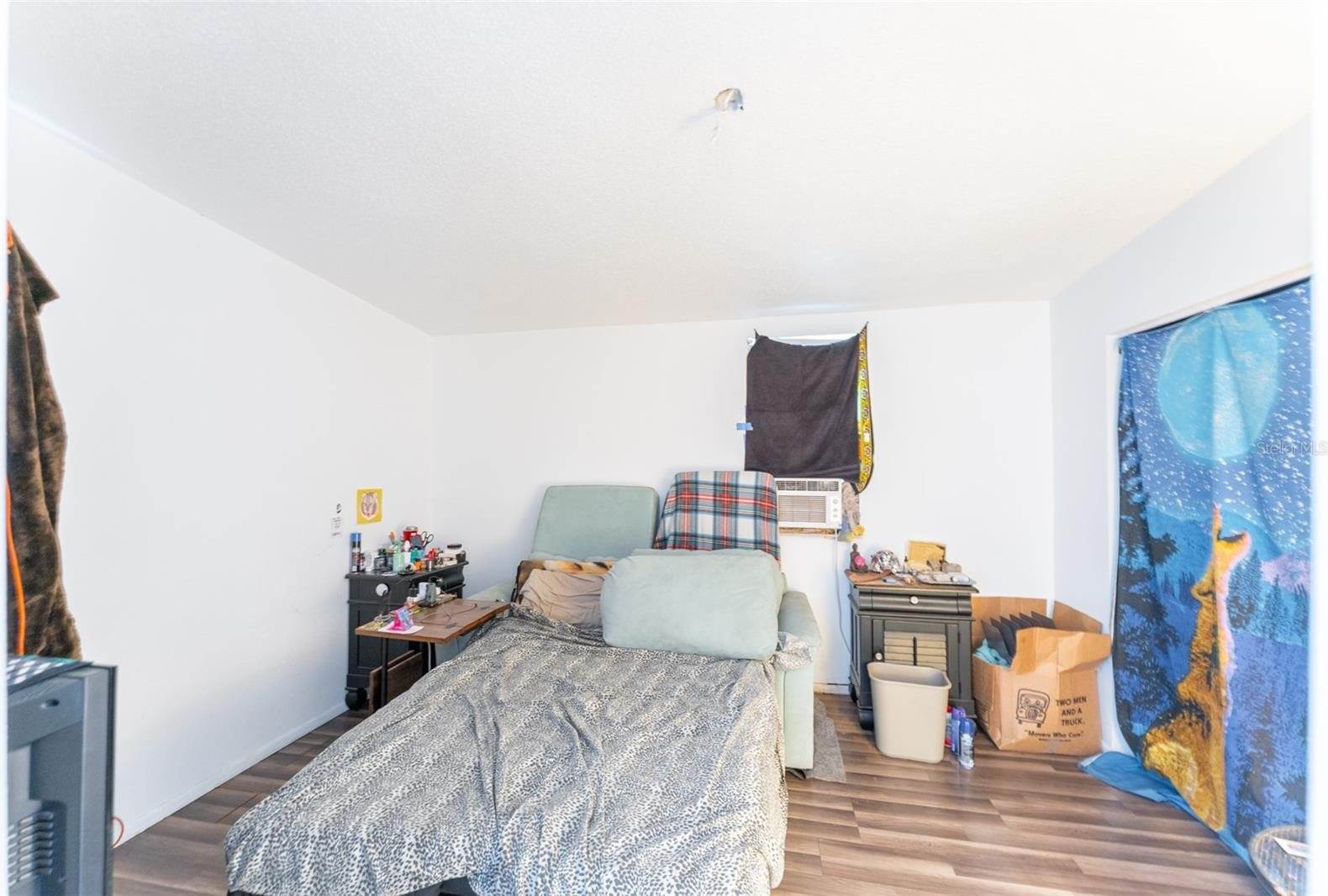 12037 1/2 Murray Avenue, Seminole, FL 33778