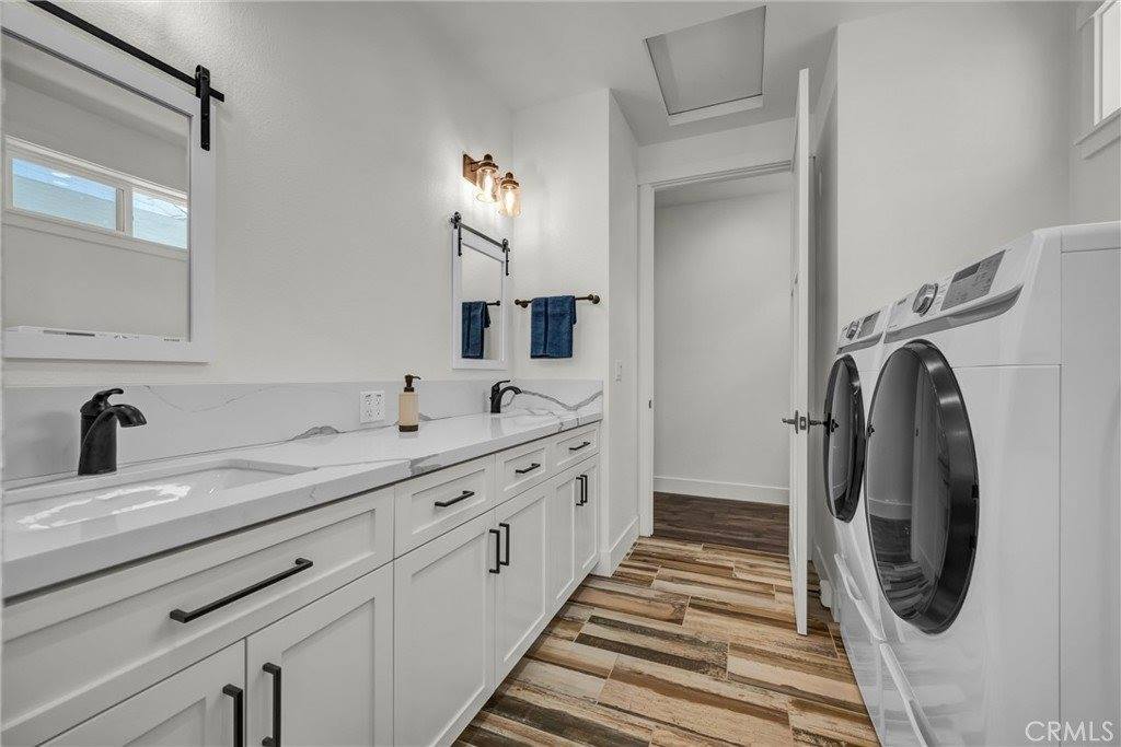 18522 Rock Ridge Court, Hidden Valley Lake, CA 95467