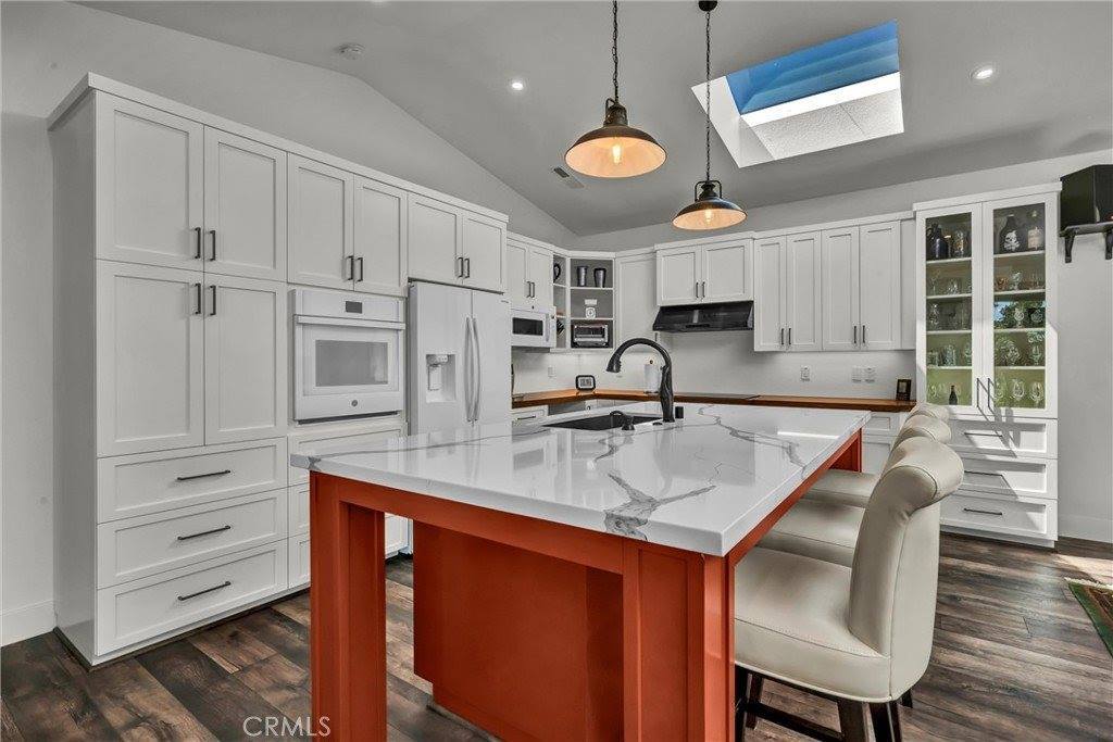 18522 Rock Ridge Court, Hidden Valley Lake, CA 95467