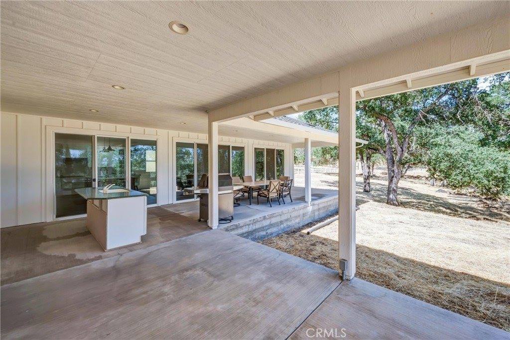 18522 Rock Ridge Court, Hidden Valley Lake, CA 95467