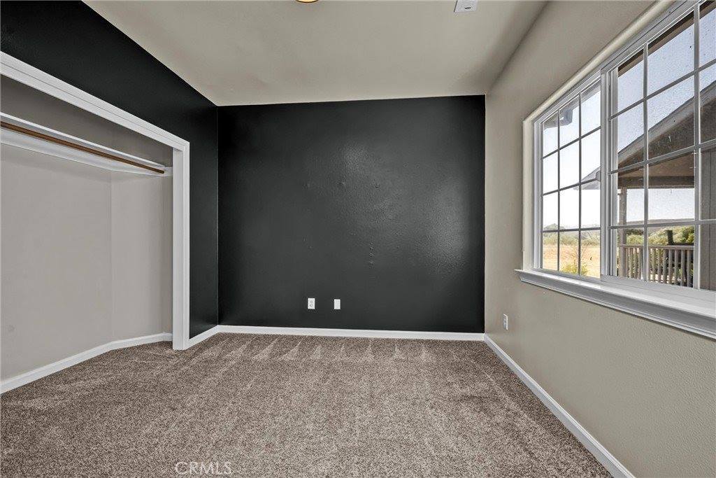 19881 Mountain South, Hidden Valley Lake, CA 95467